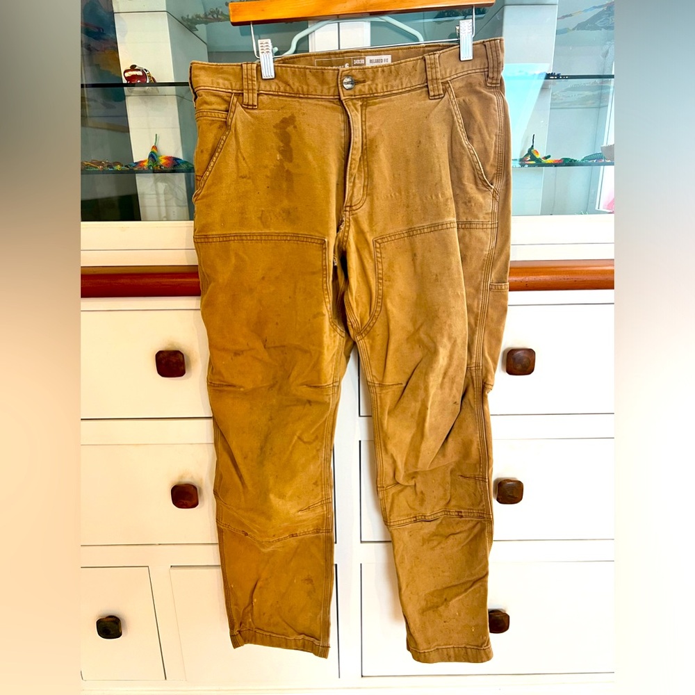 Carhartt relaxed fit 34x30 distressed vintage